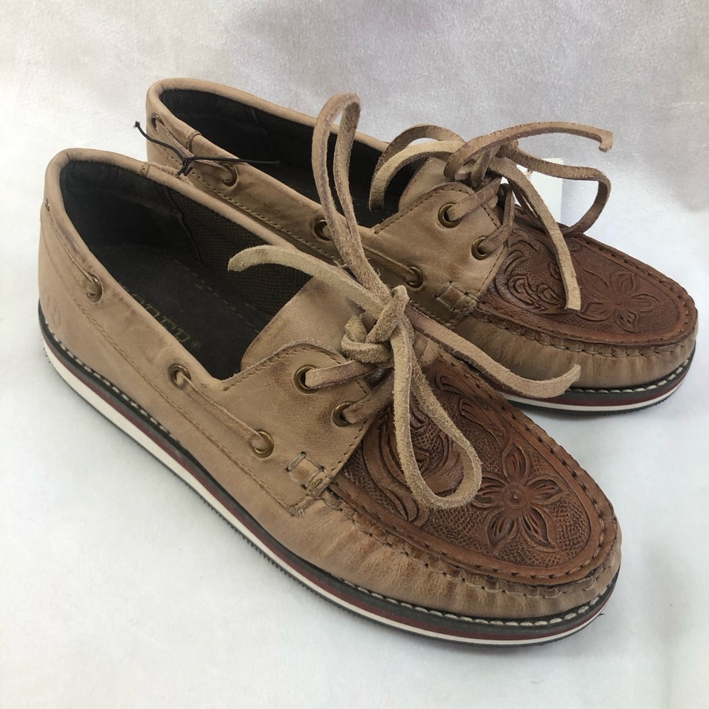 Roper size 5.5 leather embossed Philly moccasin shoes